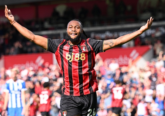 聯(lián)賽杯半決賽首回合：塞梅尼奧融入曼城，暢談比賽感受