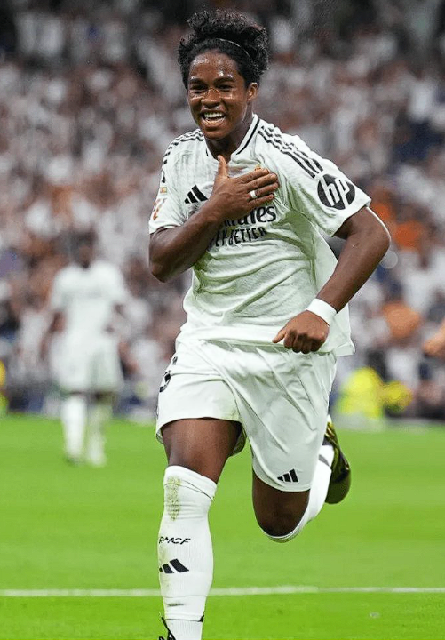 埃斯特旺與恩德里克：昔日隊(duì)友閃耀五大聯(lián)賽，今朝各展鋒芒